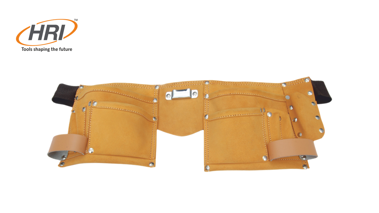 Leather Tool Pouch With Center Pocket in Jalandhar